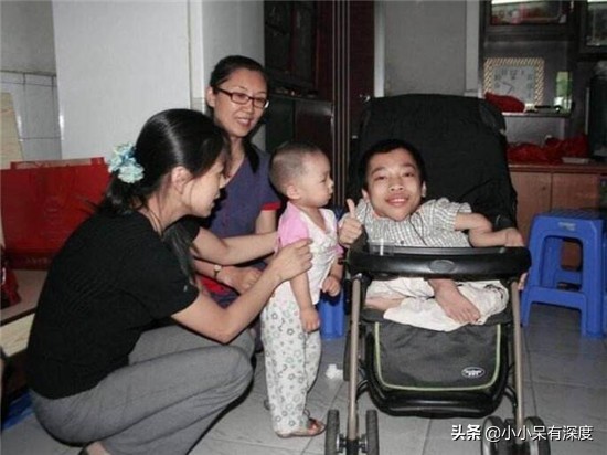 李創利
