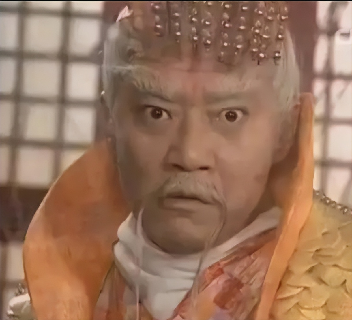 李立群