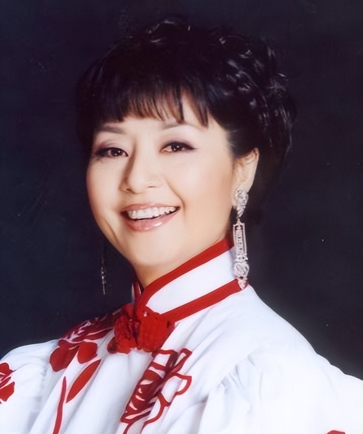 殷秀梅