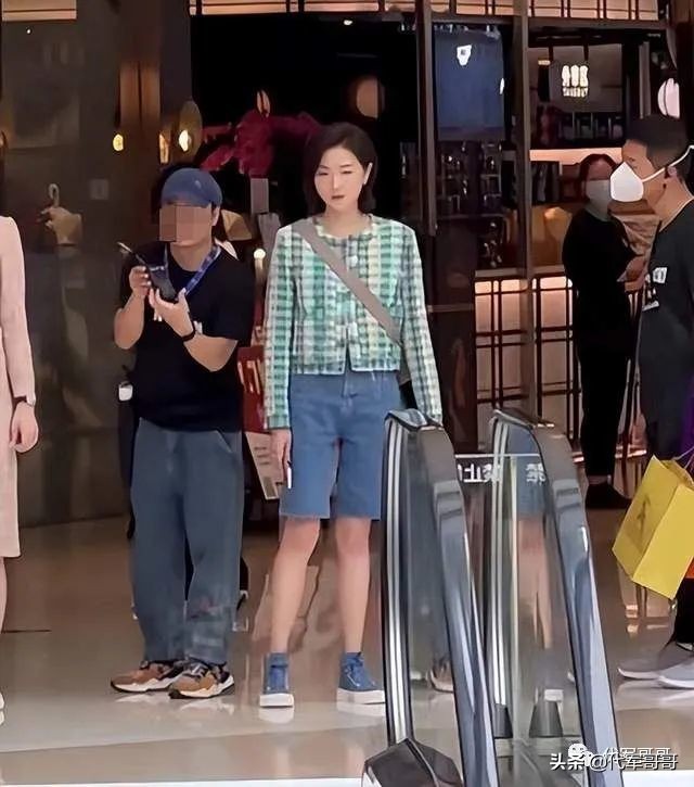 萬茜