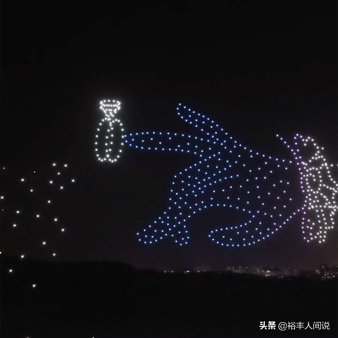 何缽欣