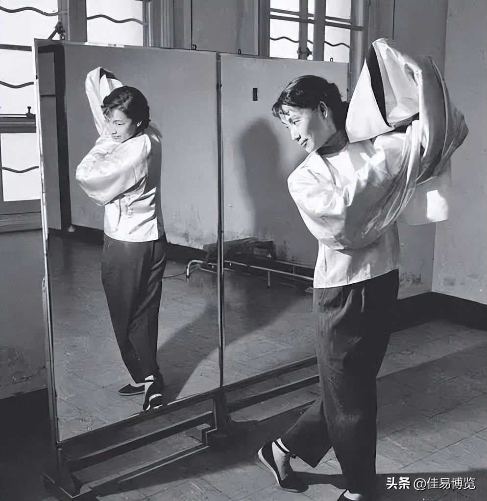 鄺健廉