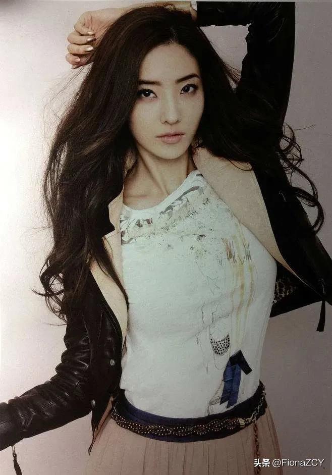 韓彩英