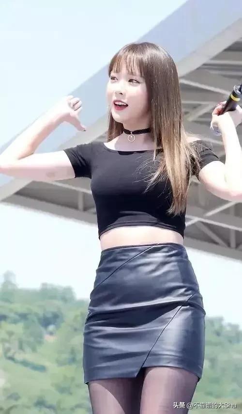 洪真英