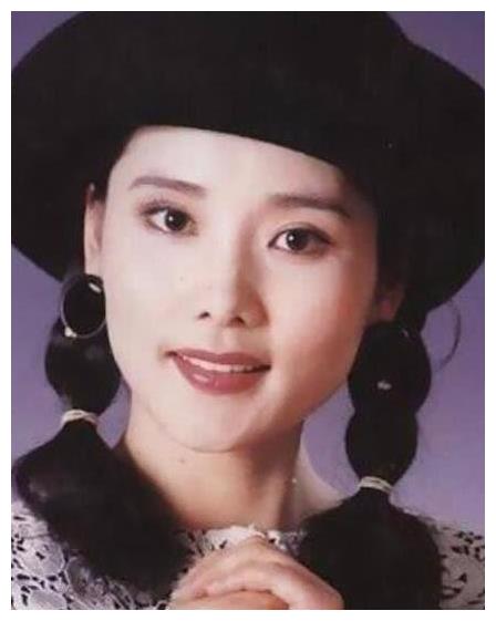 何賽飛