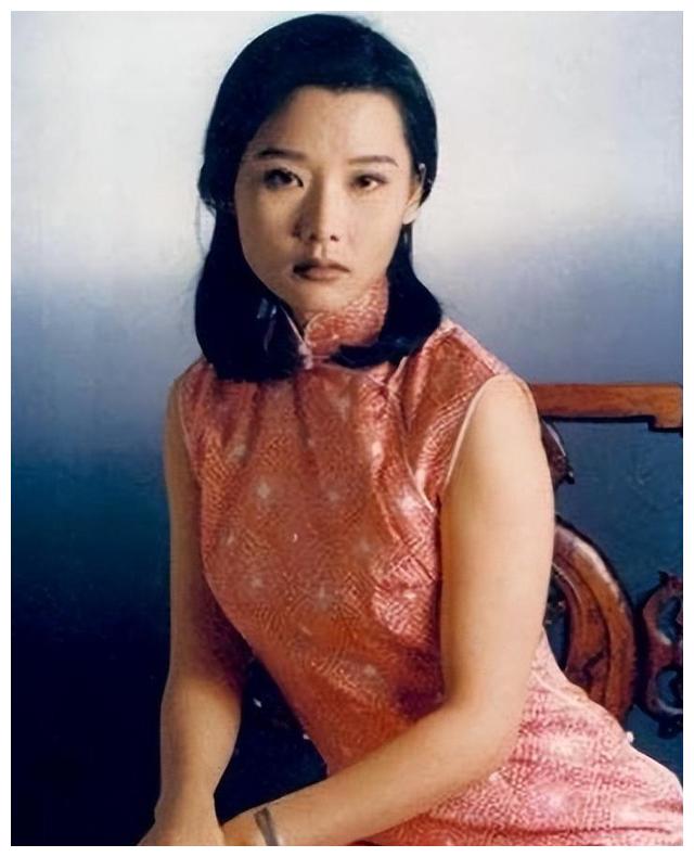 何賽飛