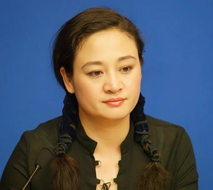 伍宇娟