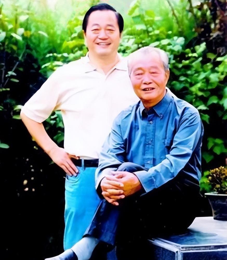 張凱麗
