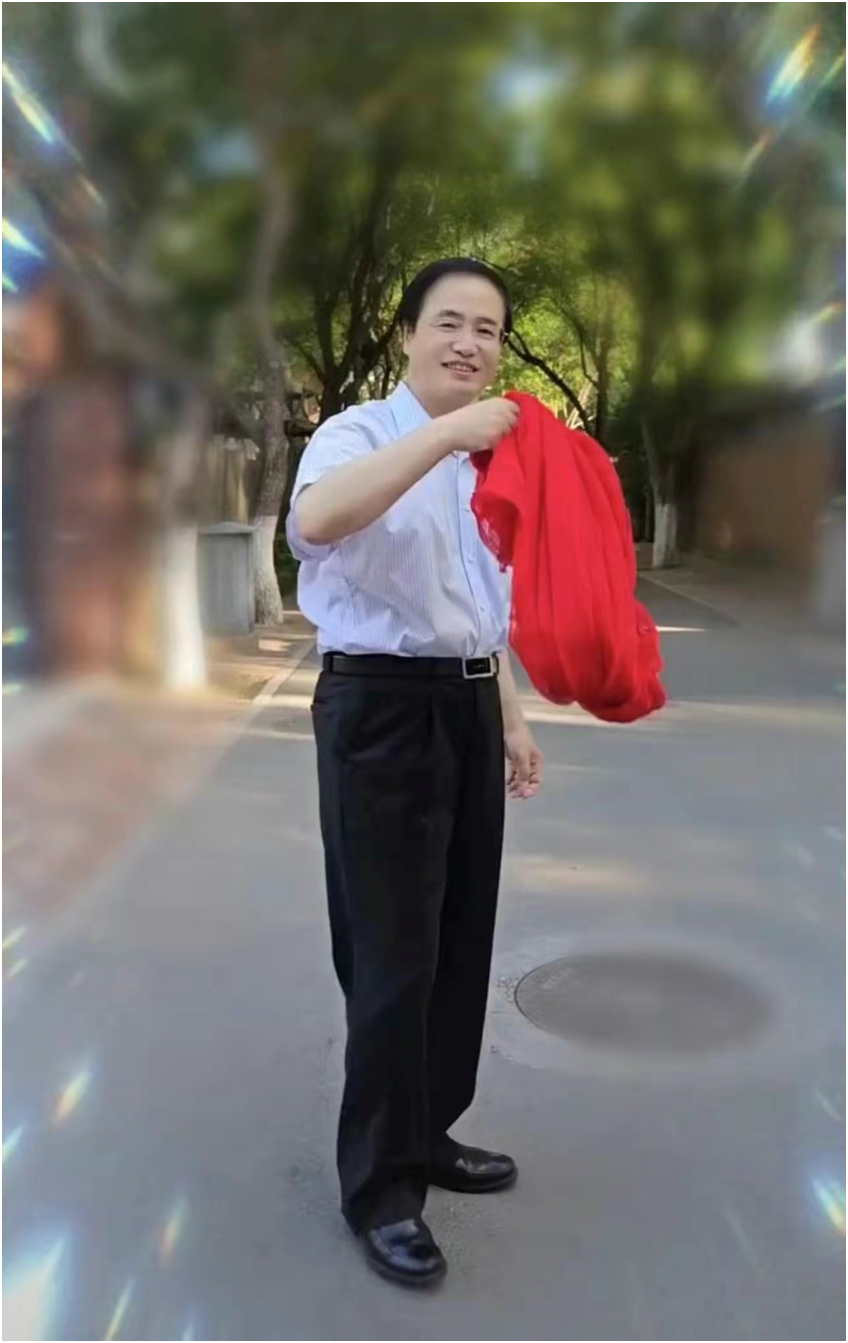於文華