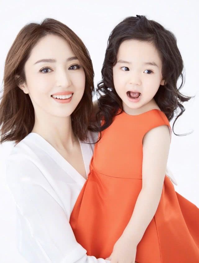 董璇