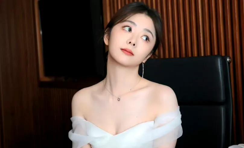 譚松韻