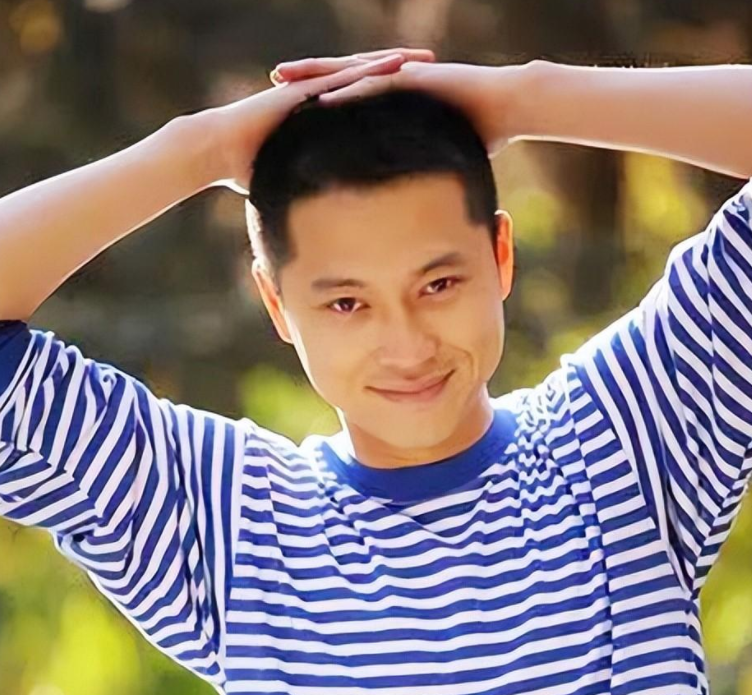 李小萌
