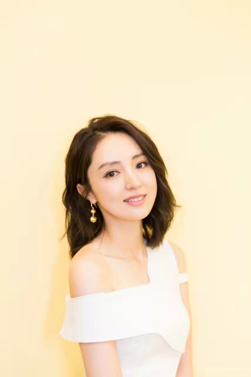 董璇