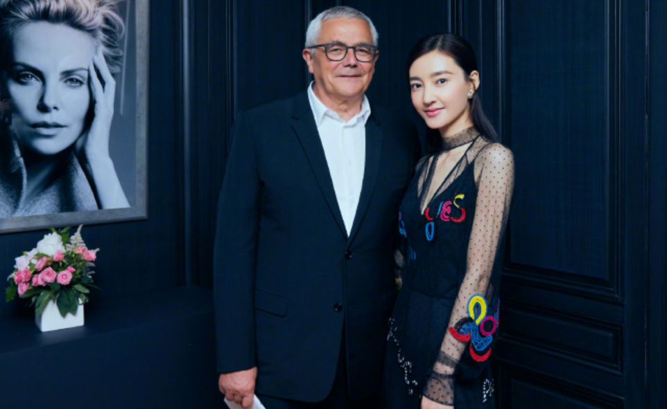王麗坤
