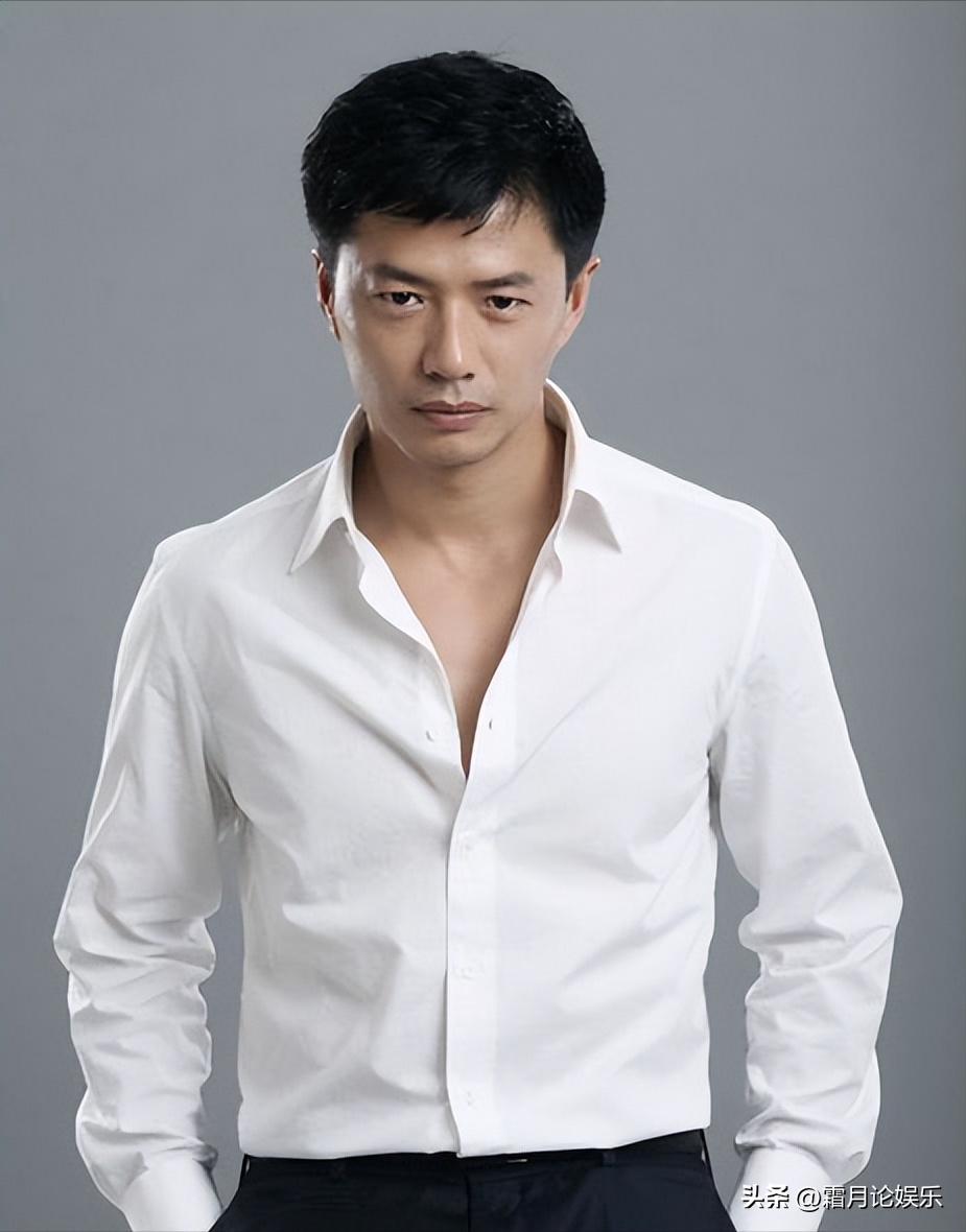 段奕宏
