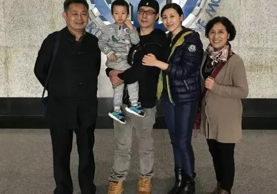 於洋