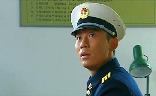 李晨