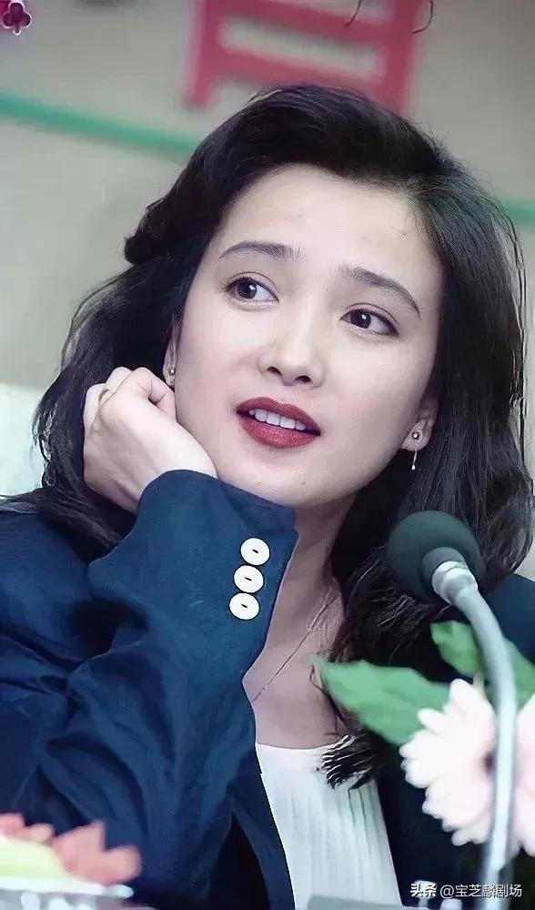 何晴
