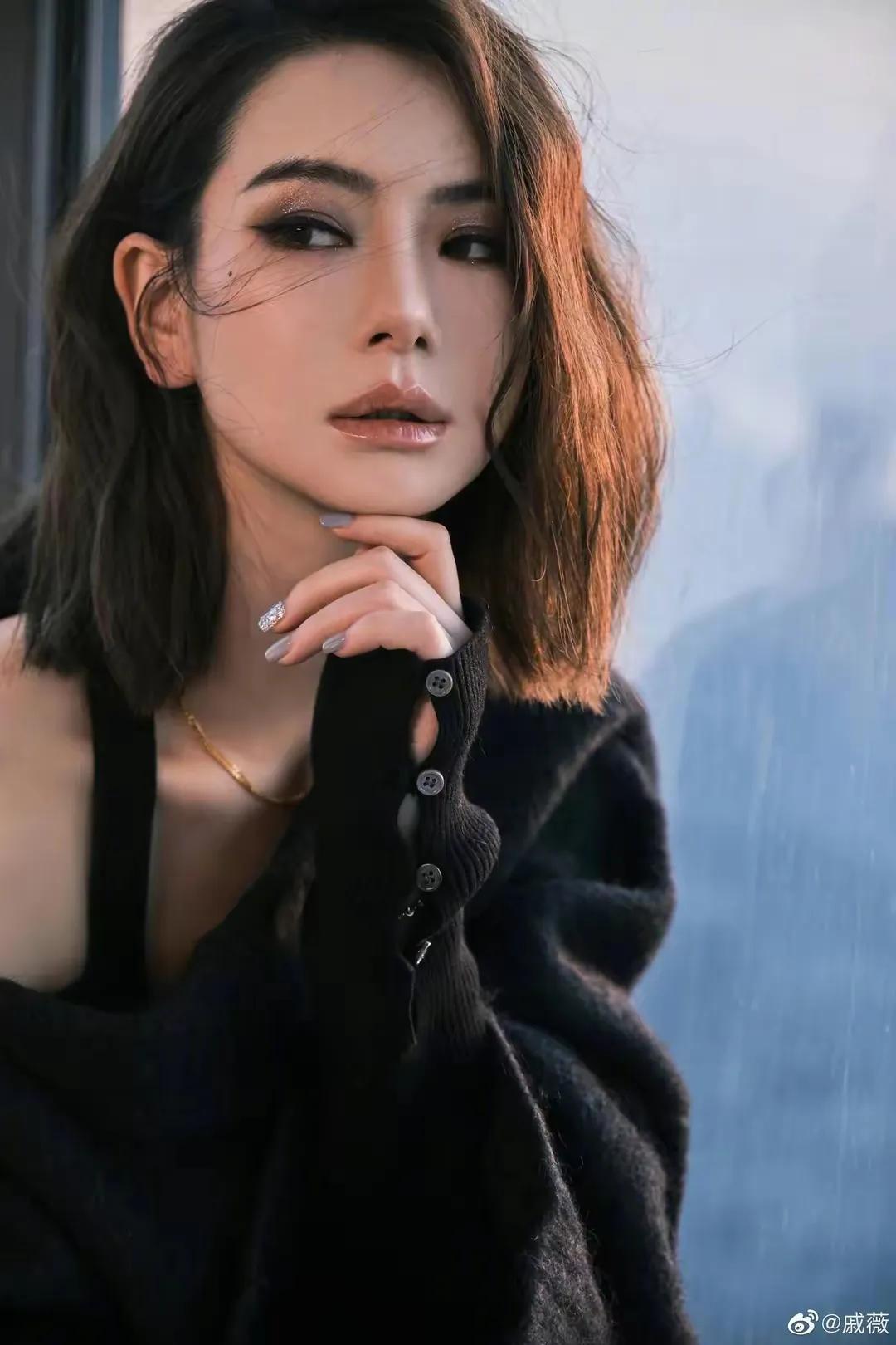戚薇