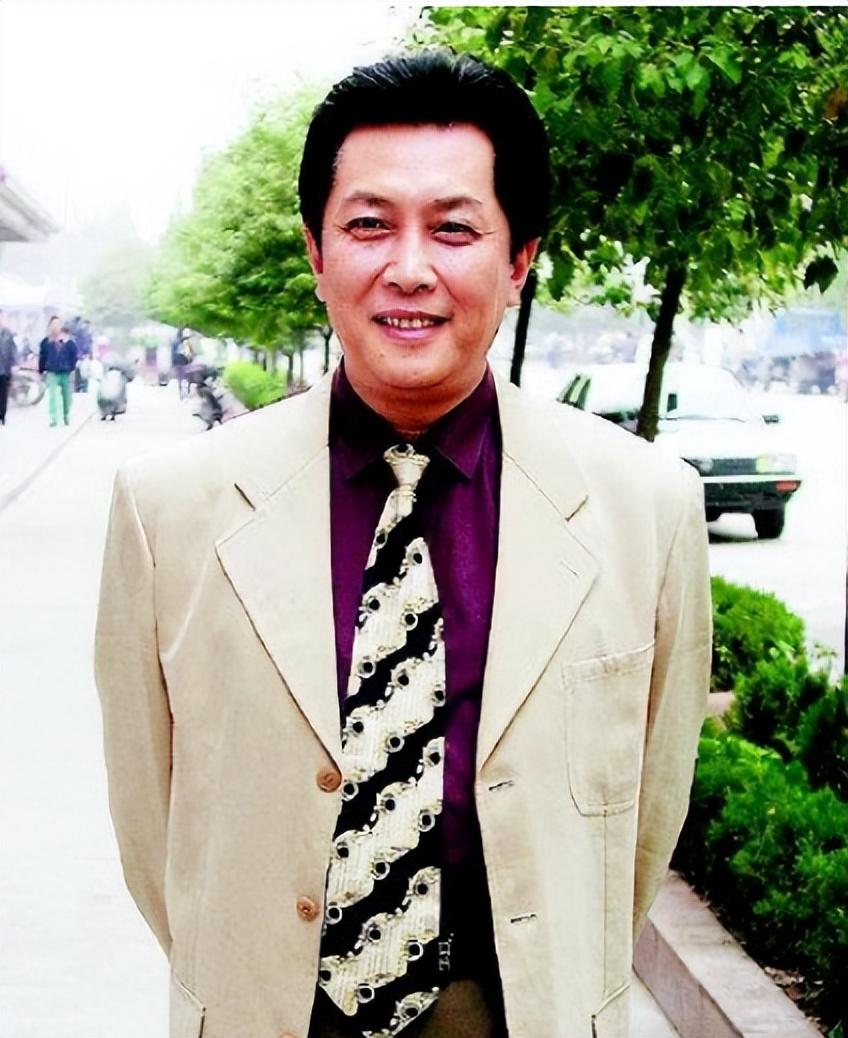 唐國強