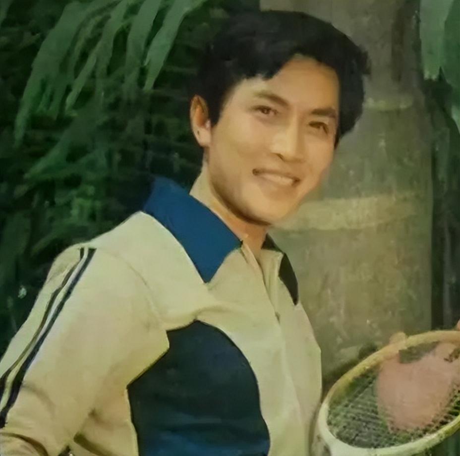 唐國強