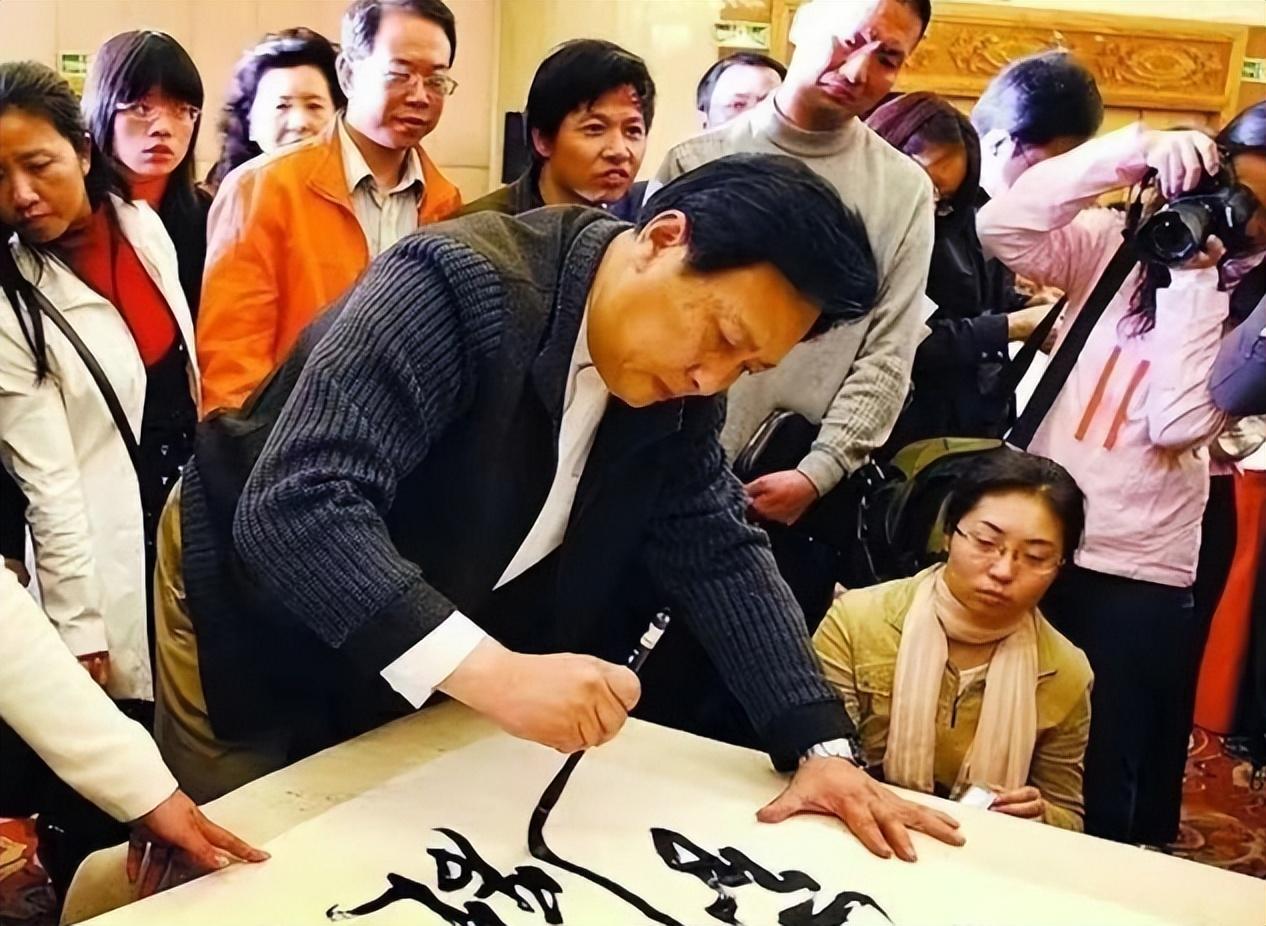 唐國強