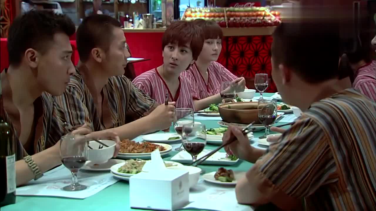 李晨