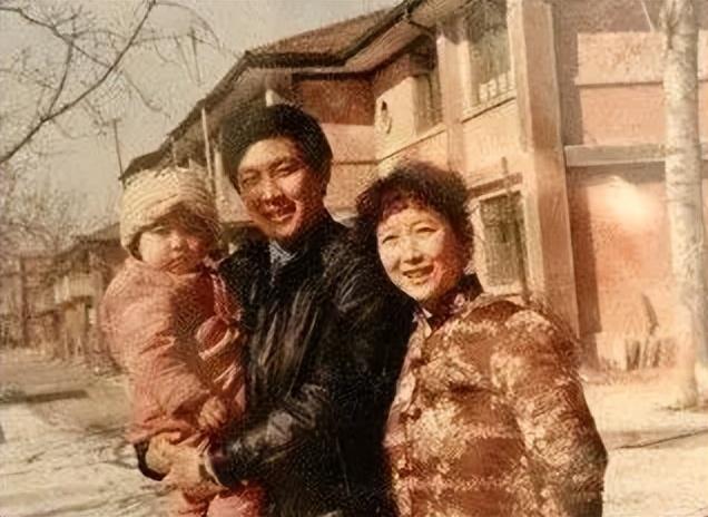 唐國強