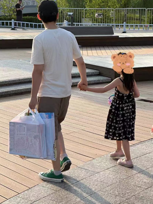 董子健