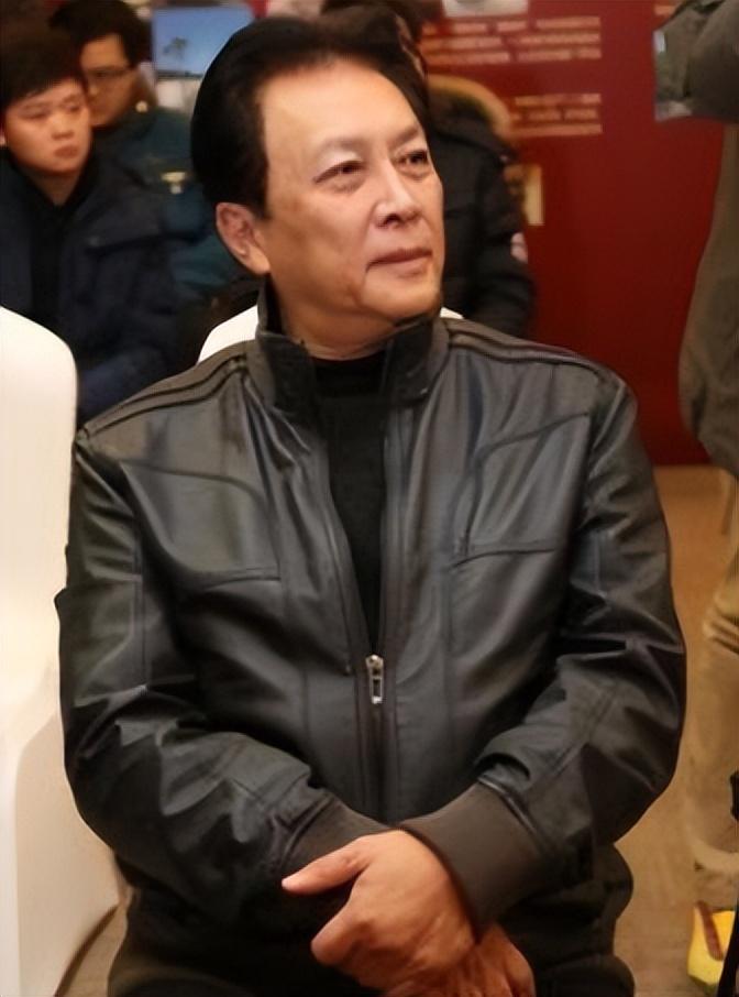唐國強