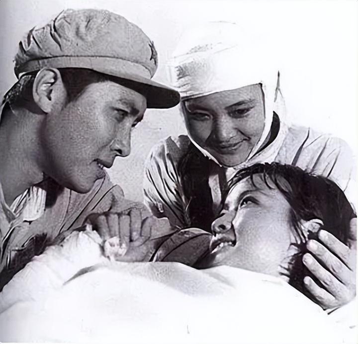 唐國強
