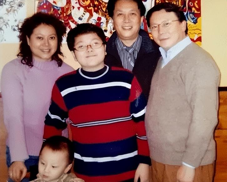 唐國強