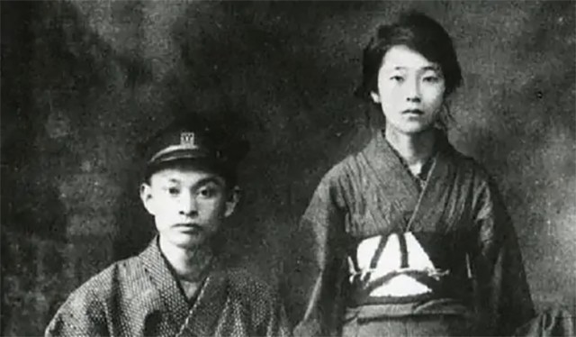 川端康成