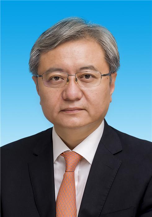 武衛東
