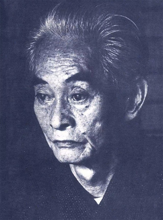 川端康成
