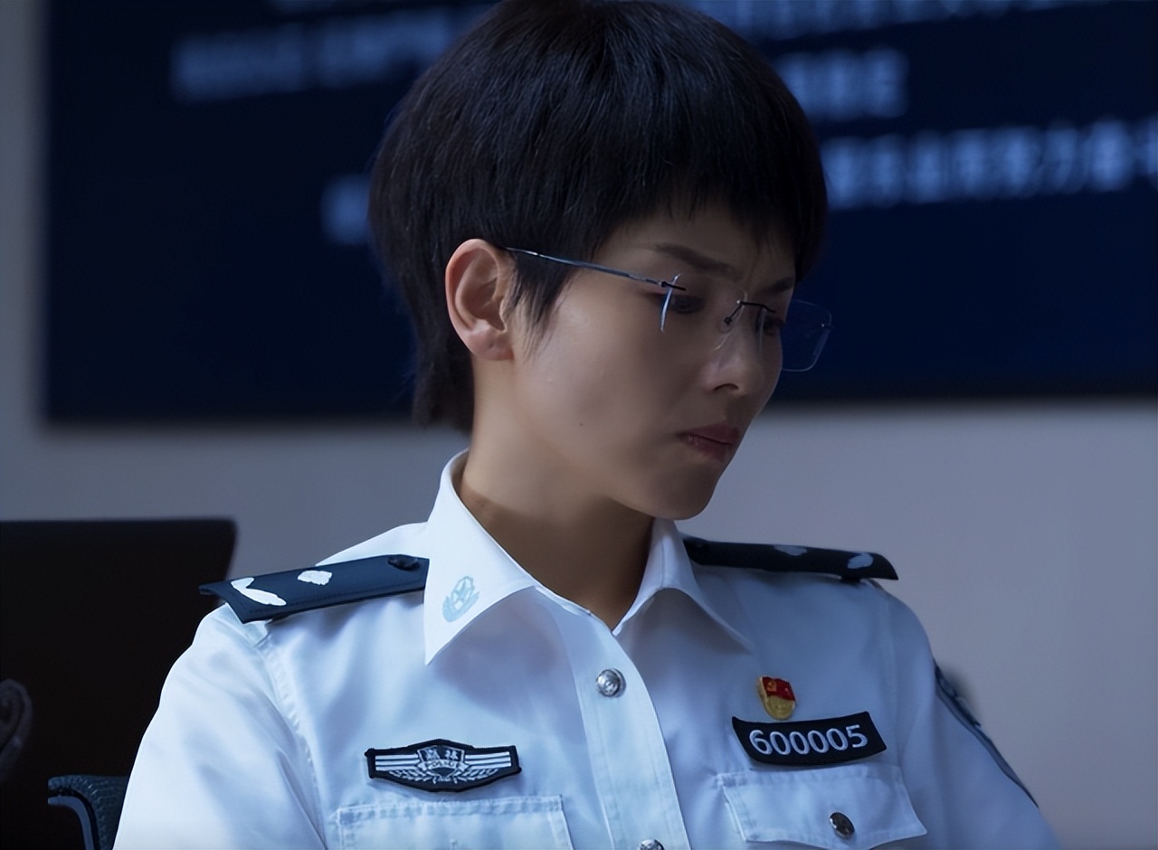 蔣欣