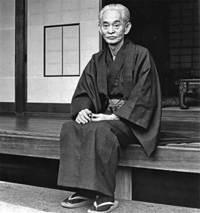 川端康成