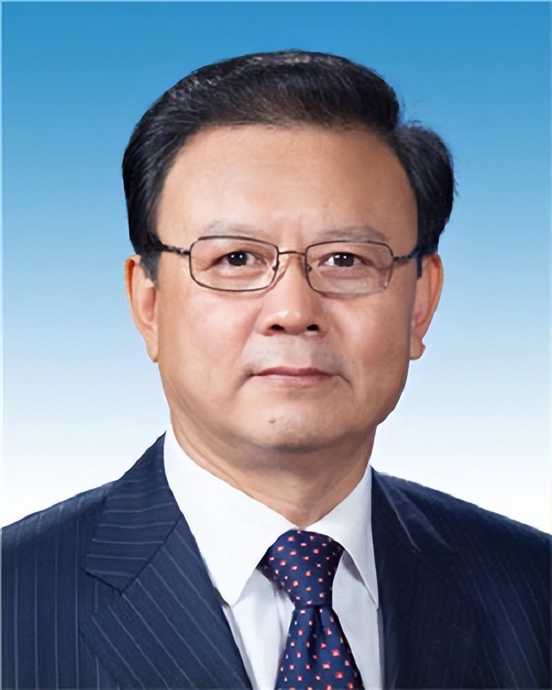 武衛東