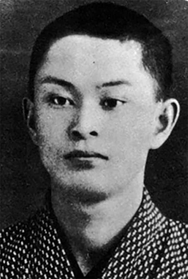 川端康成