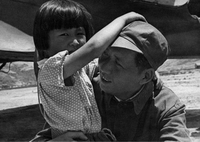 李納