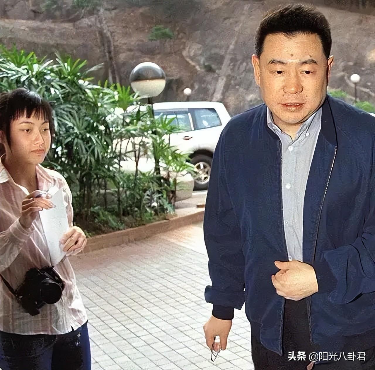 劉鑾雄
