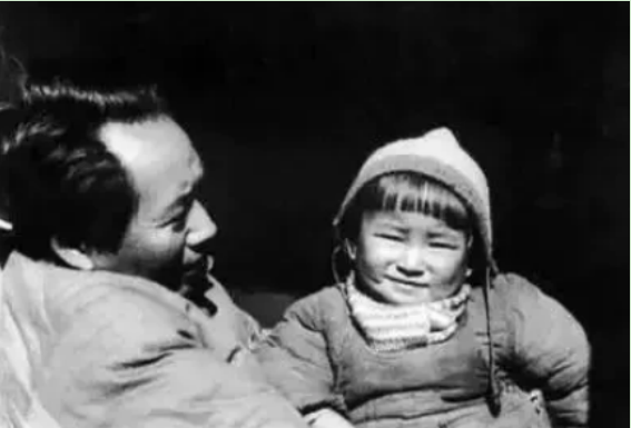 李納