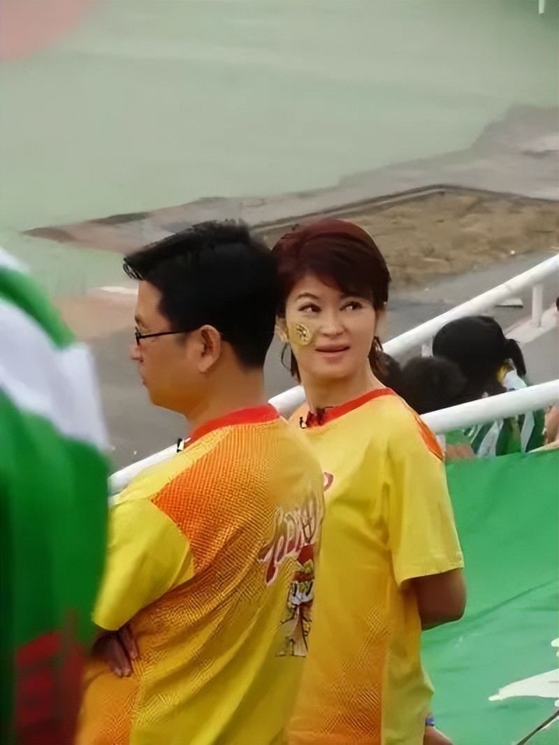 白岩松
