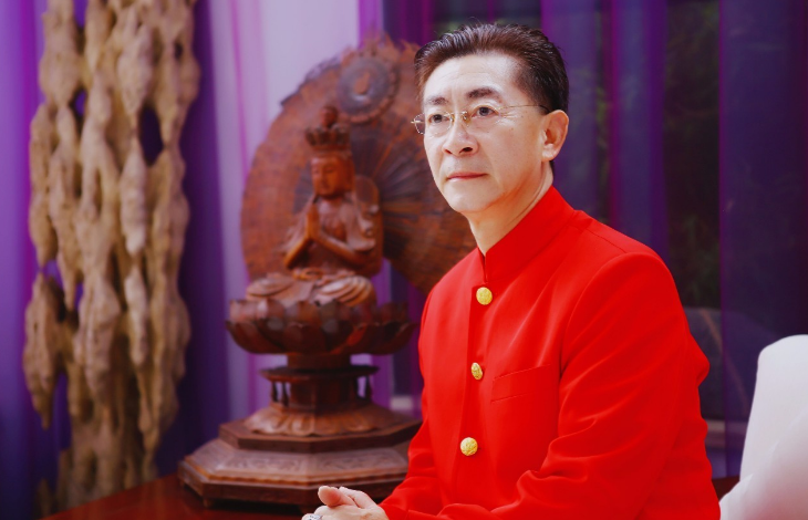 六小齡童