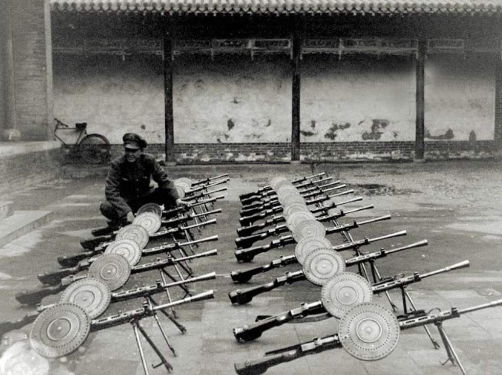劉亞樓