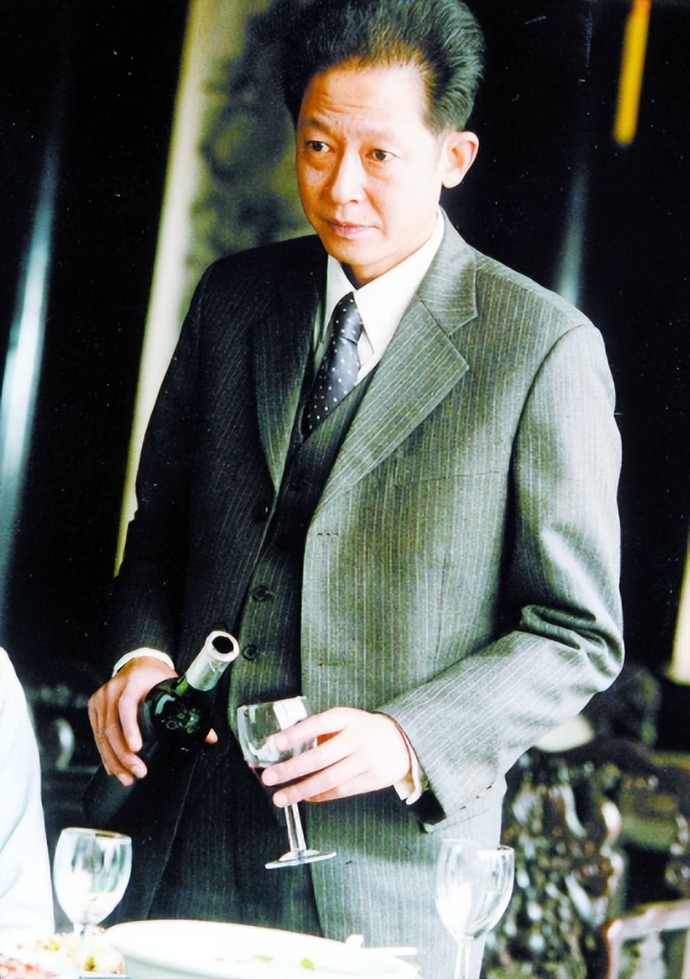 王志文
