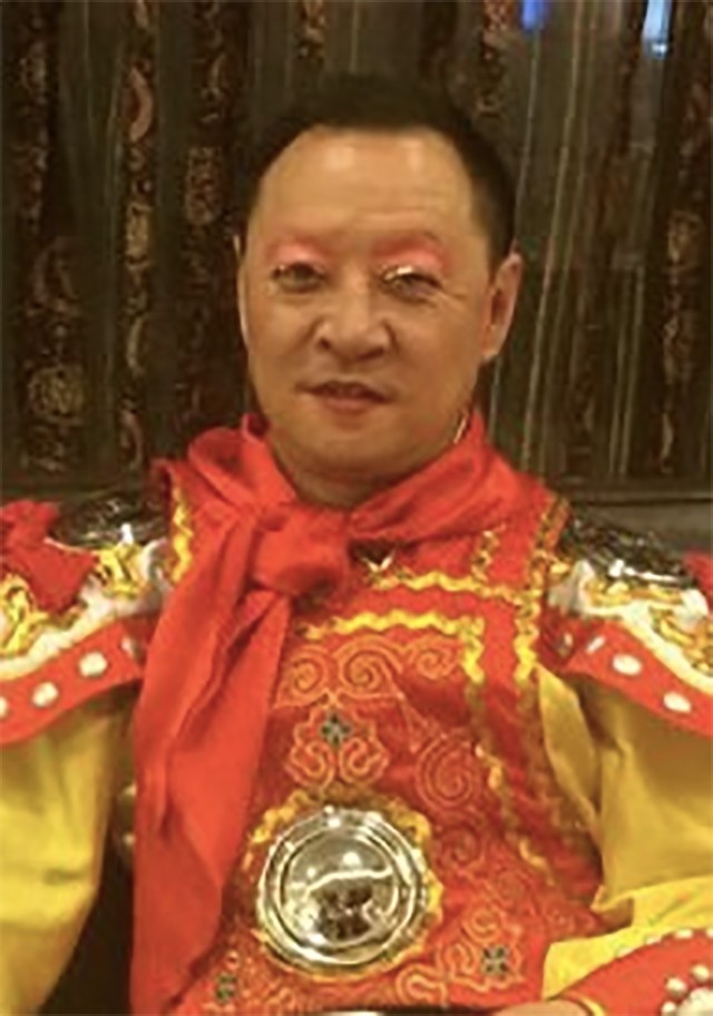 六小齡童