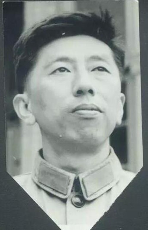 閻肅