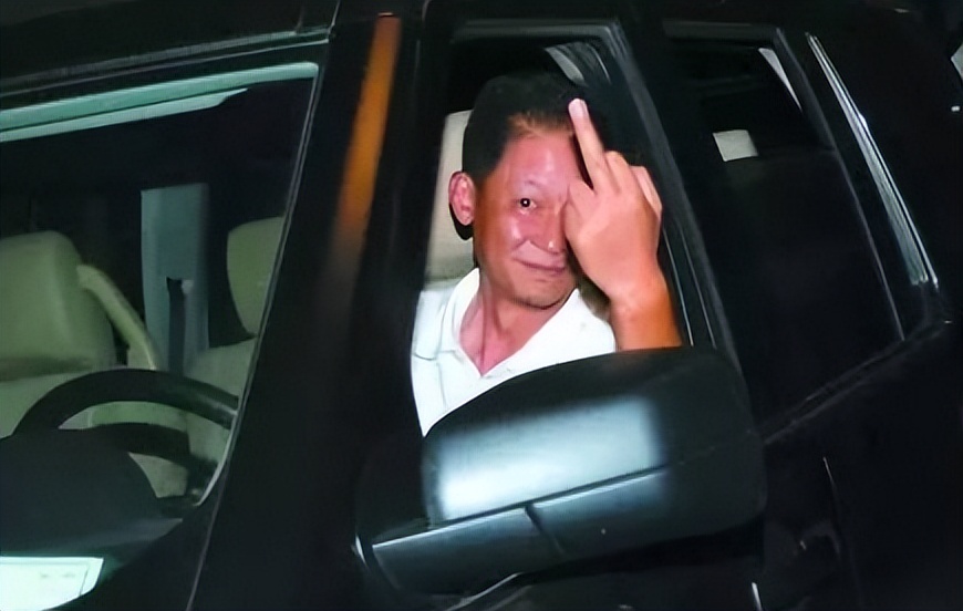 王志文