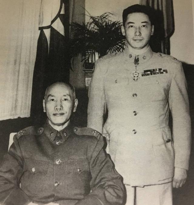 蔣緯國